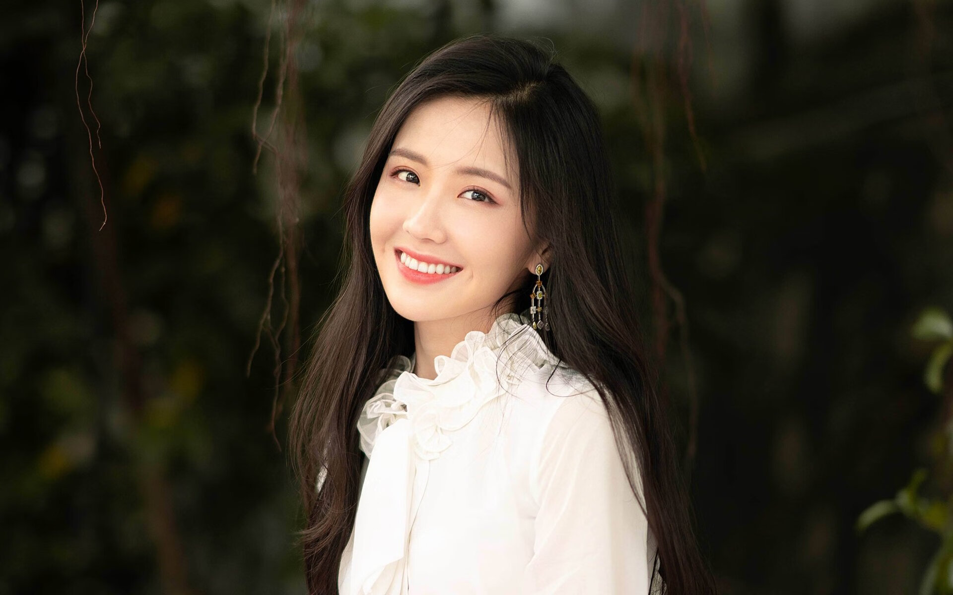 掘金核心三人组合练效果显著被誉为黄金组合，掘金mpj