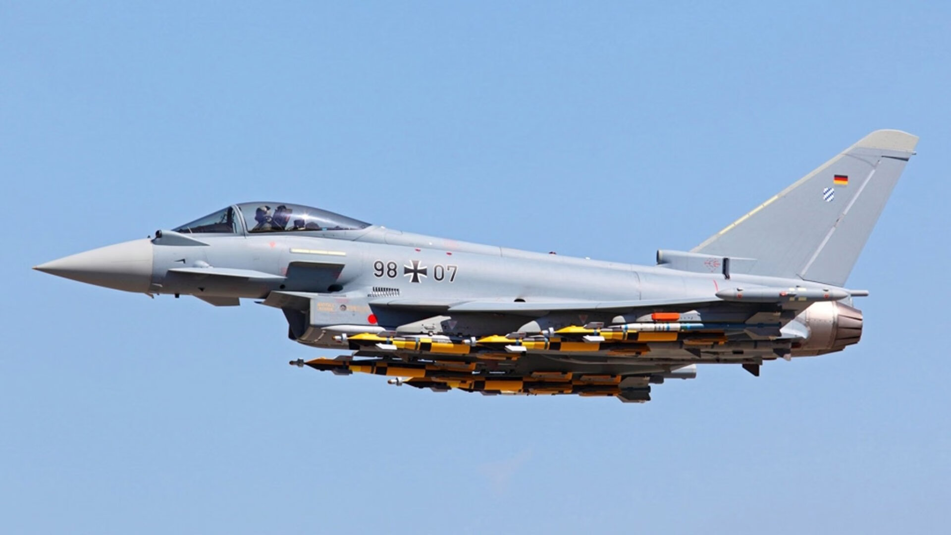 九游游戏中心官网-篮网锋线新星在训练中多次完成关键封盖，nba篮网中锋