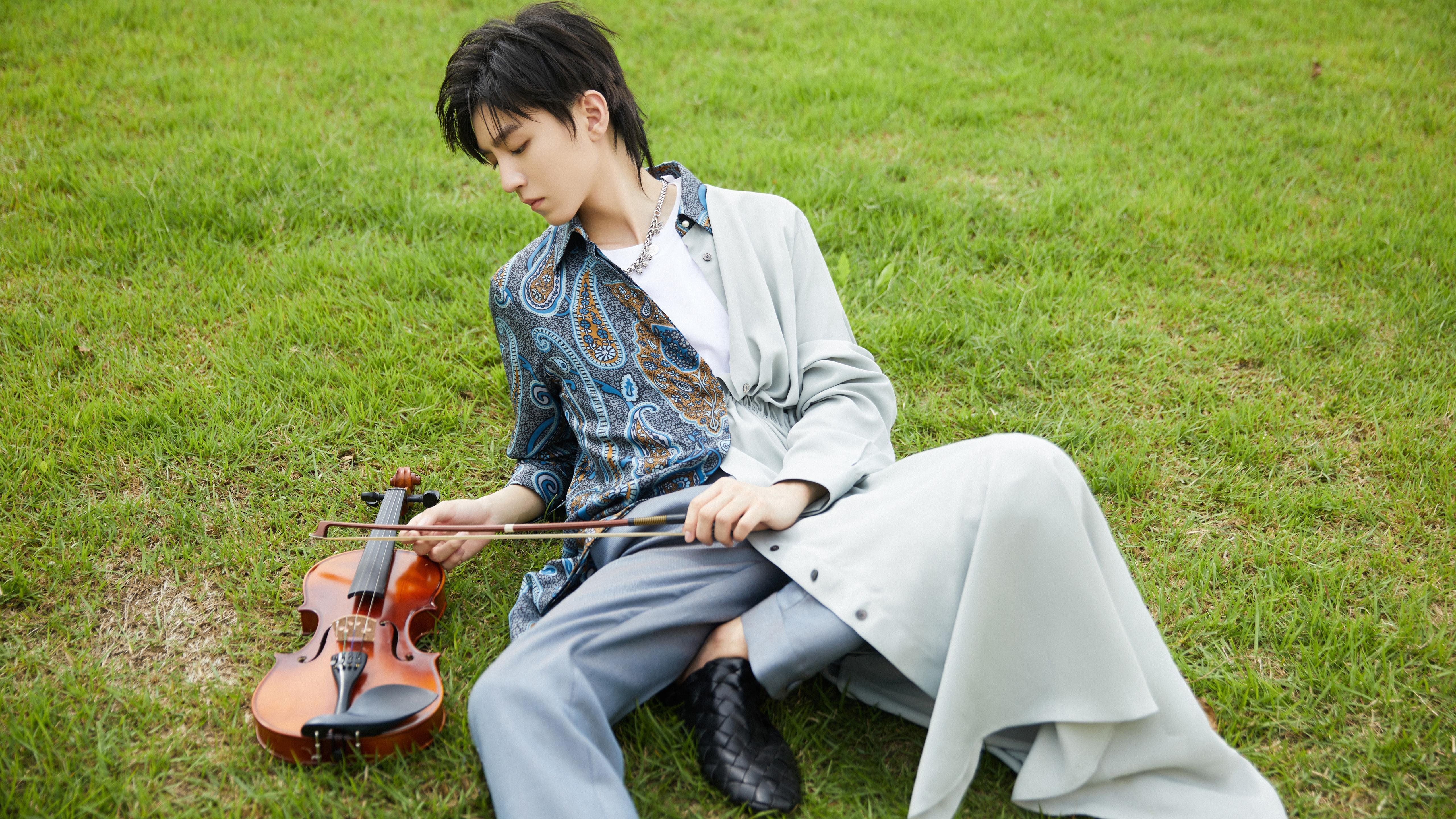 胡贝特·科斯稳步提升成绩赢得掌声,ipfs胡安贝内特简介