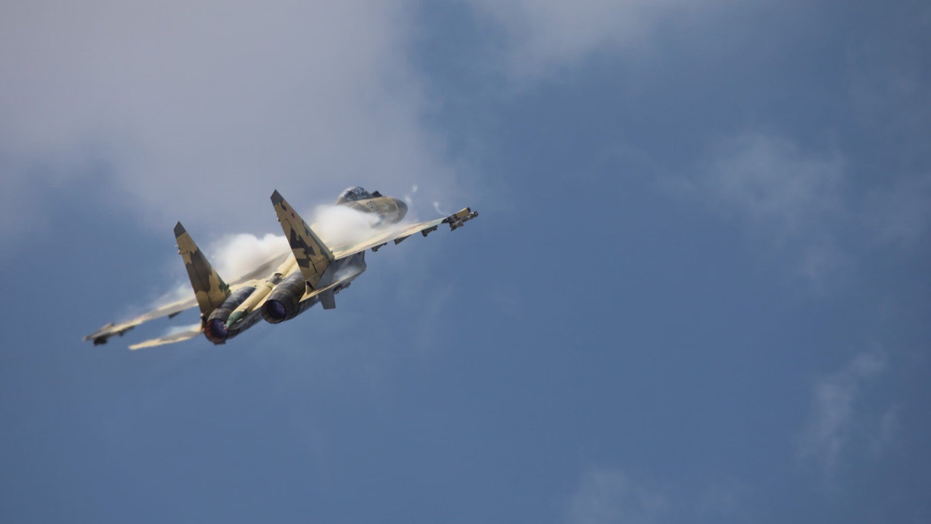 九游app下载中心-跳水动作完成度高波兰获好评，波兰跳高运动员